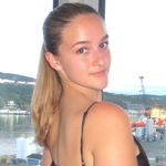 Robyn Abbott - @robynabb0tt - Instagram