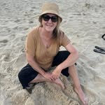 Robyn Bartlett - @robynlee77 - Instagram