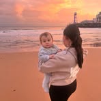 Robyn Bartlett - Facebook