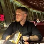 Robin Berger - @rob1n.fwm - Instagram