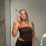 robyn - @robynbetts - Instagram