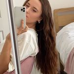 Robyn Bowden - @robynbowdenn - Instagram