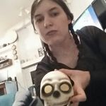 Robyn Broughton - @martha_jones1999 - Instagram