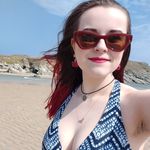 Robyn Buckley - @robyn_hannah_24 - Instagram