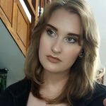 Robyn Burger - @robyrobs_justdoinlife - Instagram