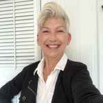 Robyn Carey Allgeyer - @argentactivist - Instagram