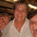 Robyn Corwin - Facebook
