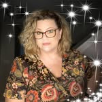 Robyn Cross - @robyncross_723 - Instagram