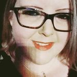 Robyn Cummings - @stargirl1980 - Instagram