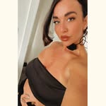 @robyn.danielle.xx - Instagram