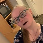 Robyn Douglas - @reddouglas - Instagram