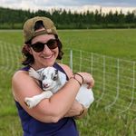 Robyn Fischer - @fischshtick - Instagram