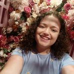 Robyn Gibney - Facebook
