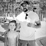 Robyn Harvey Henry - @robz_harvey_henry - Instagram