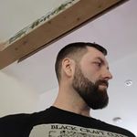 Robin Hutton - @bezziiin - Instagram
