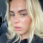 Robyn Johnston - @robynjohnston5 - Instagram