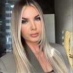 Robyn Johnstone - Facebook
