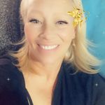 Robyn Kemp - @unbeautiful1 - Instagram