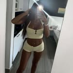 Robyn kinsella - @robynkinsella20 - Instagram