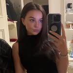 RobynDanielleLangley - @robyn.langley - Instagram