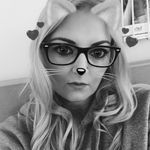 Robyn Lawrence - @robyn_lawrence - Instagram