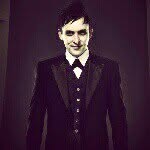 ROBIN LORD TAYLOR ♥ - @gotham.revenge.tbbt - Instagram