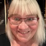 Robin L. Louden Henry - @traveltriotakesyouthere - Instagram