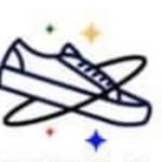 Robin Lovett - @theshoekarnival - Instagram