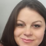 Robyn Lowe - Facebook