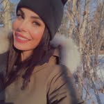 Robyn Lowry - @robynelowry - Instagram