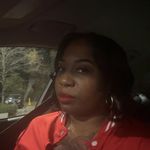 Robyn Mack - @robbie_milkchocolatedrop - Instagram