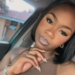 Robyn L Mackey - @robynleni_ - Instagram
