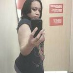 robyn major - @misspruttyliteskin - Instagram