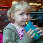 robyn :3 - @robynmaloneyy - Instagram