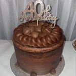 Robyn Marsh - @cakesbyrobyn.l.m_x - Instagram