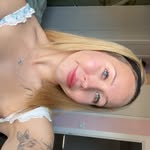 Robyn May - @robynjanemay - Instagram