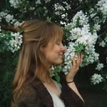 Robyn 🪶 Somatics & Shadow Work Facilitator - @robyn.grace.mayo - Instagram