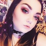 Robyn Mayo - @sickbvbblegum - Instagram