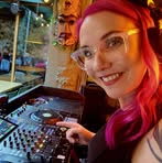 Robyn McAllister - Facebook