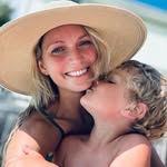 Robyn McCallum - @robynmccallum81 - Instagram