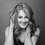 Robyn McCarthy - @banff.pilates - Instagram