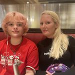 Robyn Mccarty - @jellybuttwhat - Instagram
