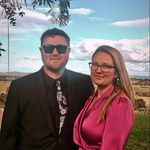 Robyn McCulloch - @im_rob_burgundy - Instagram