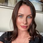 Robyn McDowell - @funny_bunny0918 - Instagram