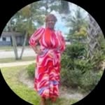 Robin McFadden - @_robinlafavor - Instagram