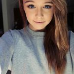 Robyn McGill - @rockin.robyn24 - Instagram