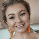 Robyn McGuire - @robynmarieeee95 - Instagram