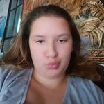 Angie - @robynmckee1983 - Instagram