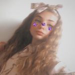 Robyn Newell - @its_robyn101 - Instagram