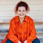 Robyn Patton - @midliferebel - Instagram